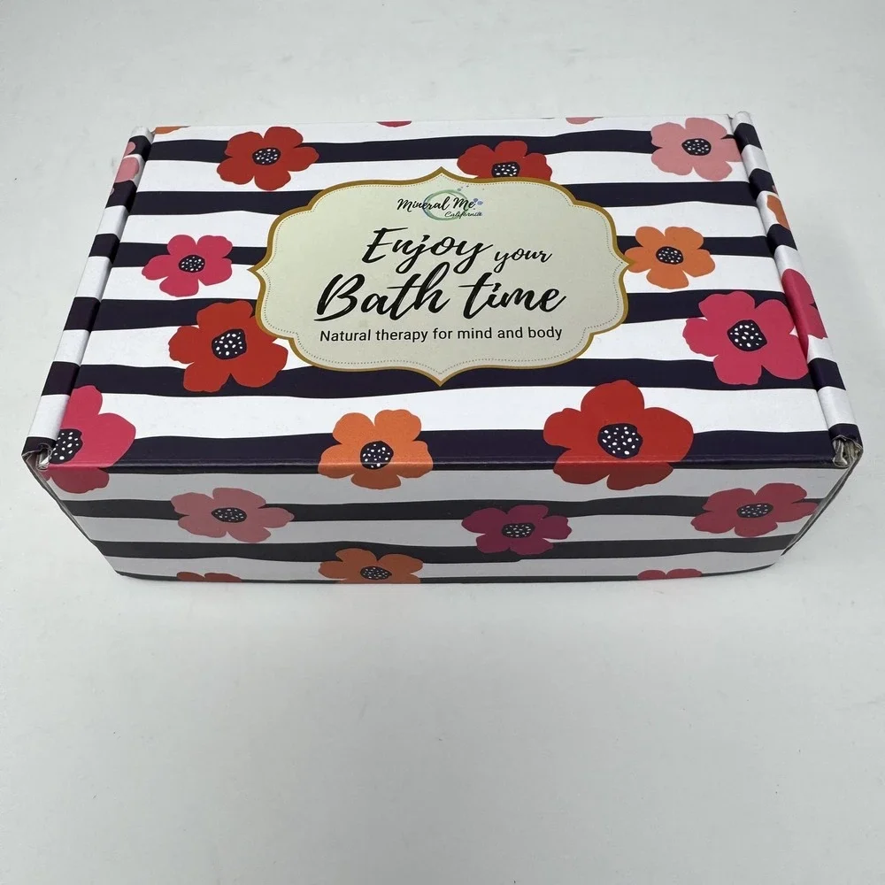 Mineral Me‎ California 6pc Bath Bomb Set Sandalwood Aromatherapy Multicolor